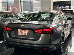 نیسان ئەلتیما